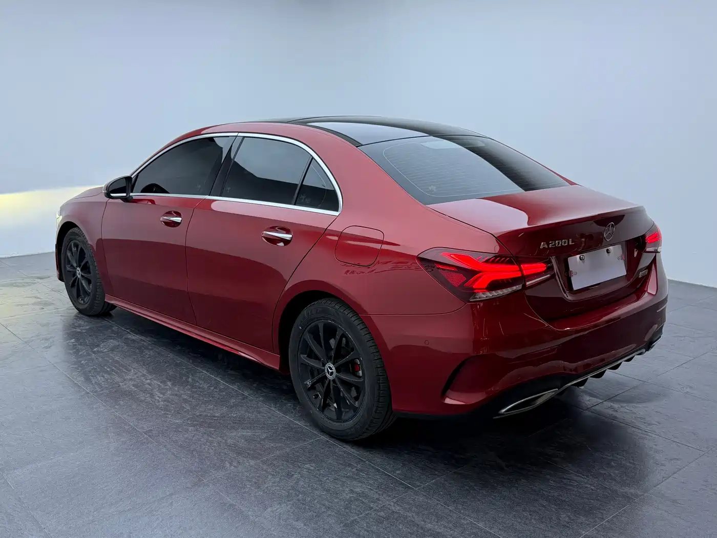 Mercedes-Benz A-Class 2019 A 200 L Sport Sedan фото 12