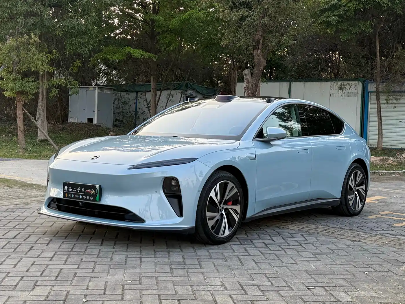 NIO NIO ET5