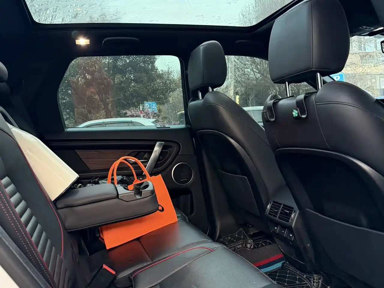 Land Rover Discovery Sport 2020 249PS R-Dynamic Luxury Custom фото 8