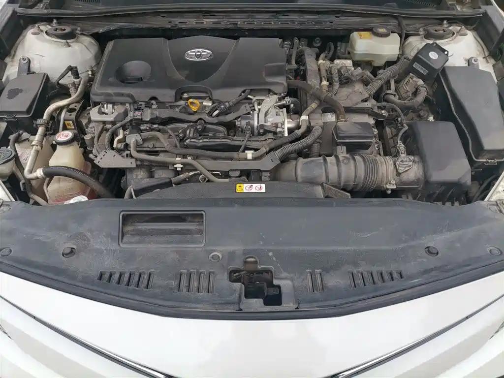 Toyota Camry 2018 Hybrid 2.5HG Luxury Edition фото 11
