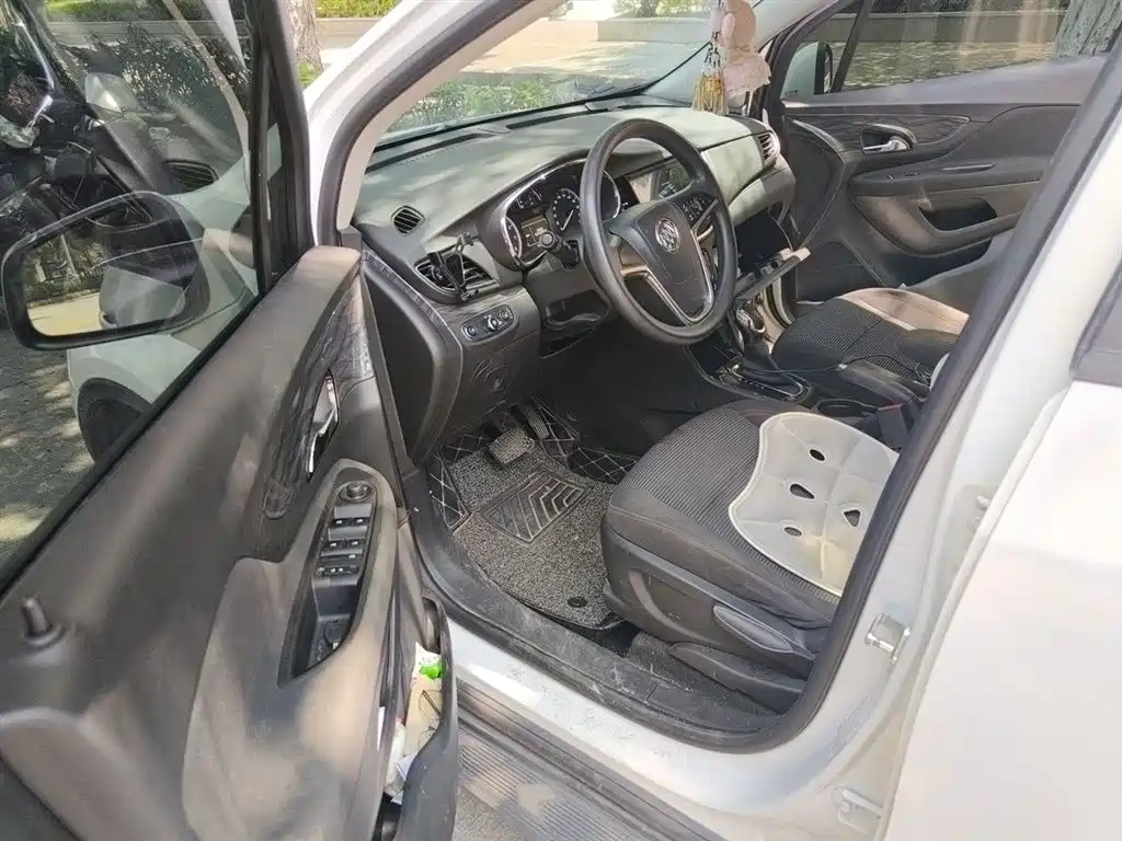 Buick Encore 2017 18T Automatic 2WD Urban Fashion фото 13
