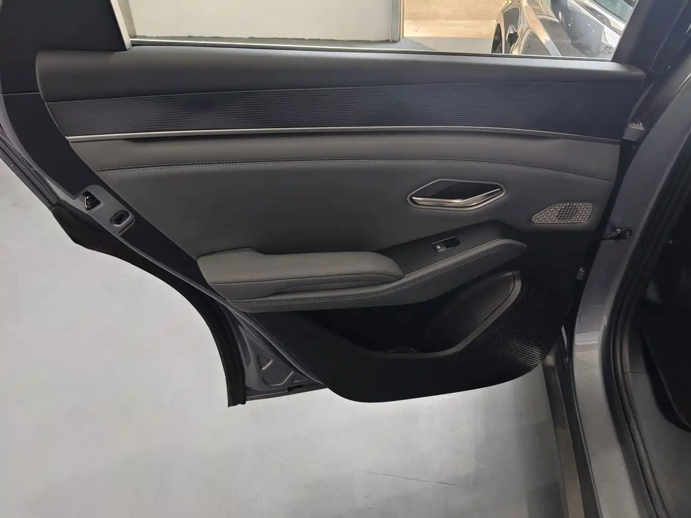 BYD Qin L 2025 2025 DM-i Smart Drive Edition 120KM Surpassing