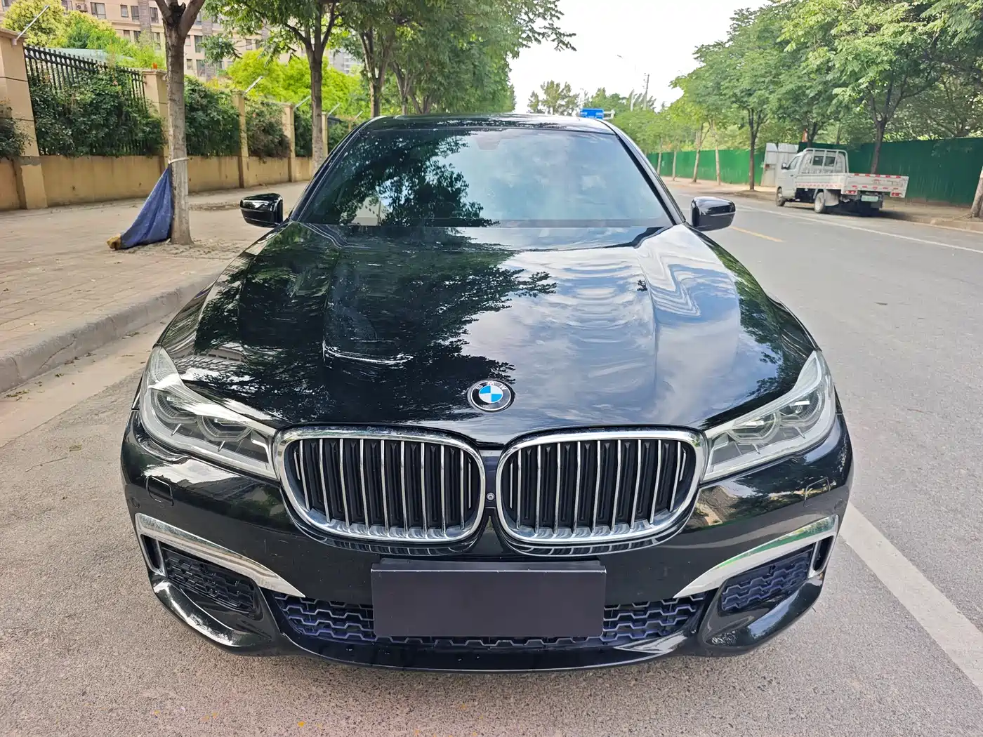 BMW 7 Series 2018 740Li Leading Type M Sport Package фото 2