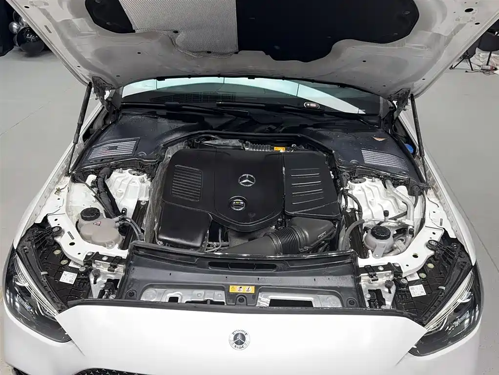 Mercedes-Benz C-Class 2022 C 200 L Sport Version фото 16