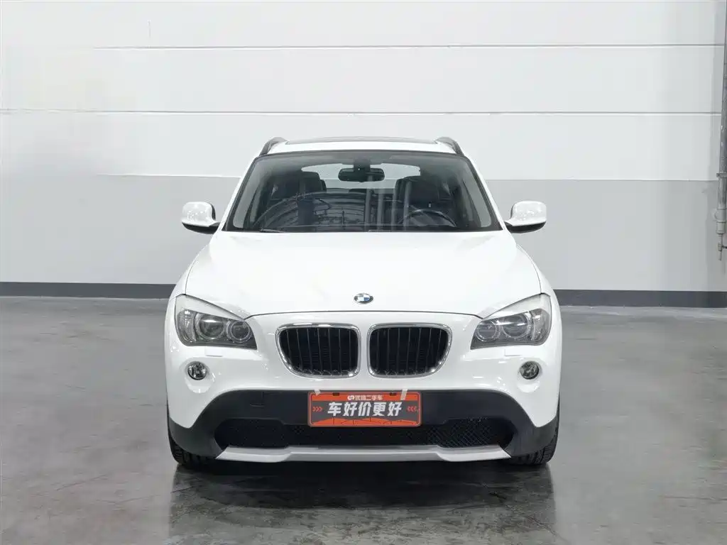BMW X1 2012 2012 sDrive20i Leading Model