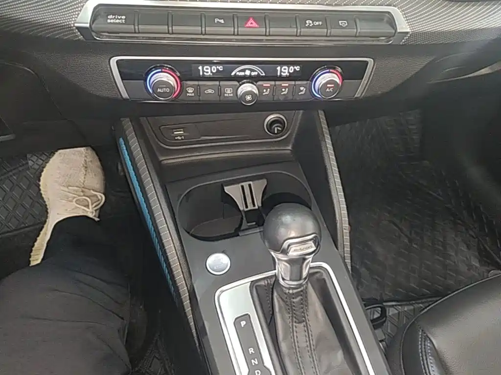 Audi Q2L e-tron 2020 2019 Q2L e-tron Pure Electric Smart Cool Edition
