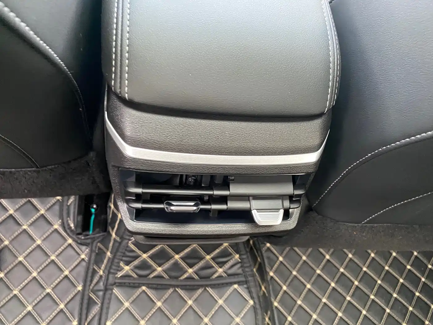 GEELY AUTOMOBILE EMGRAND