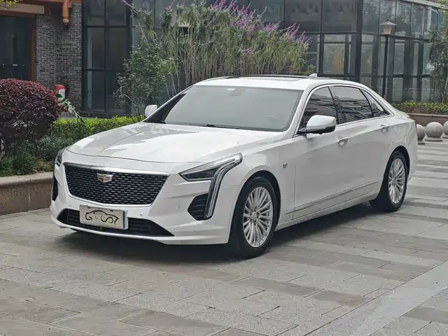 CADILLAC CT6