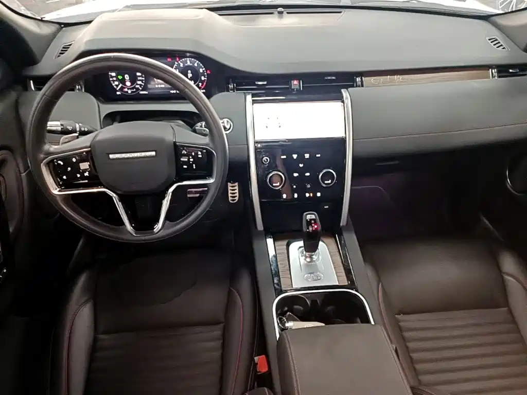 Land Rover Discovery Sport PHEV 2022 Model P300e Performance Technology Edition фото 3