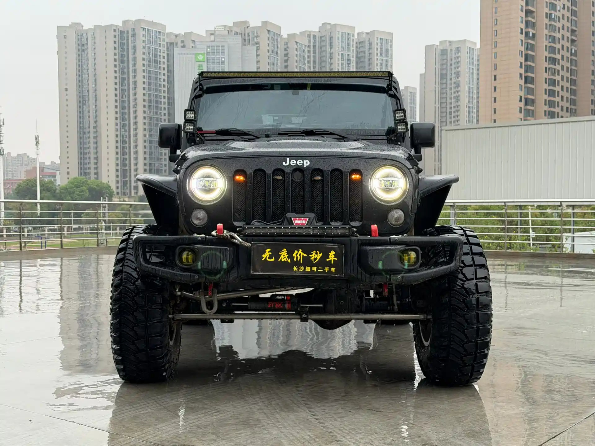Фото 2 - Jeep Wrangler
