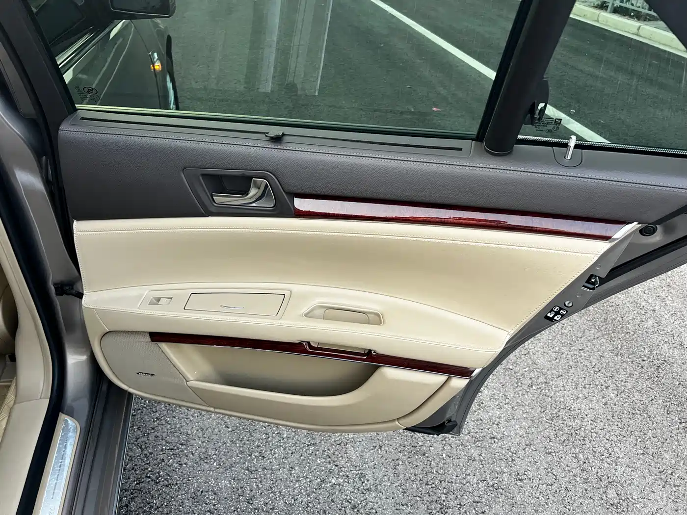Cadillac SLS 2012 2.0T Comfort фото 24