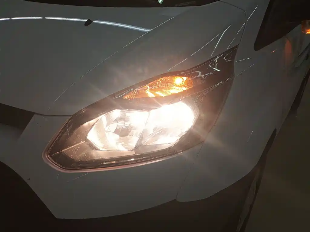 FORD QUANSHUN