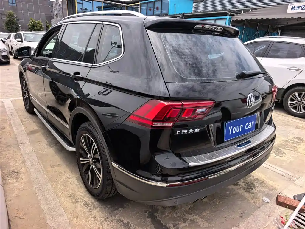 Volkswagen Tiguan L 2019 330TSI Automatic 2WD Panorama Comfort Edition China VI фото 4