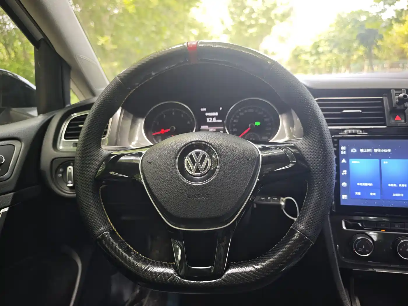 Volkswagen Golf 2016 230TSI Automatic Comfort фото 10