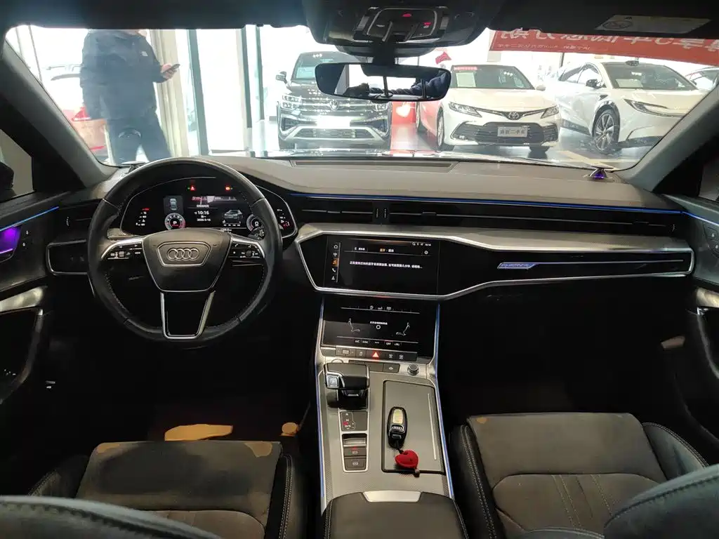 Audi A6L 2020 40 TFSI Luxury Dynamic фото 6