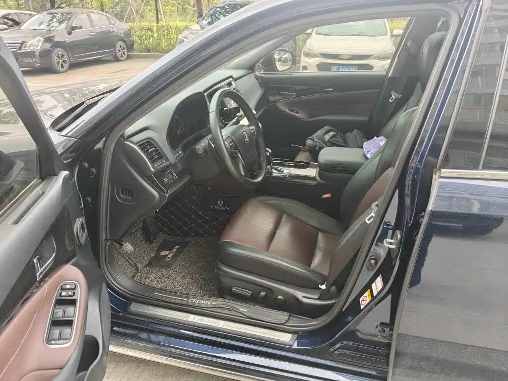Toyota Crown 2019 2018 2.0T Sport Edition