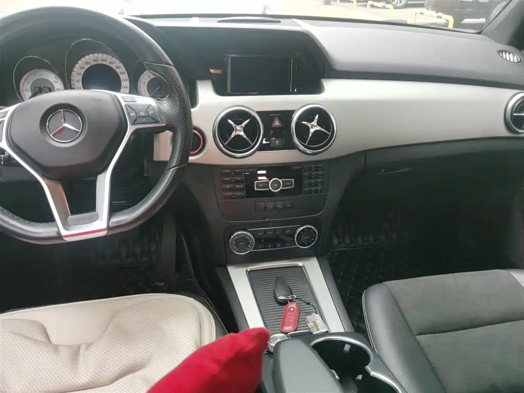 Mercedes-Benz GLK-Class 2014 GLK 200 Standard фото 6
