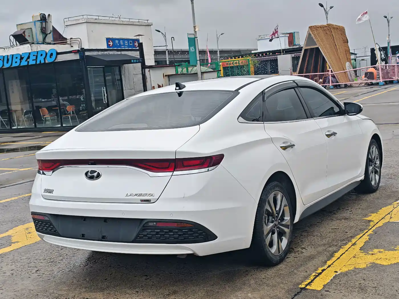 Фото 4 - Hyundai Fista