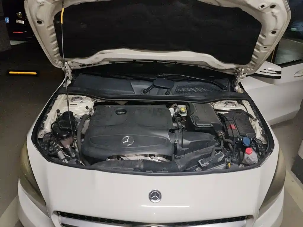 Photo 11 - Mercedes-Benz CLA (Import)
