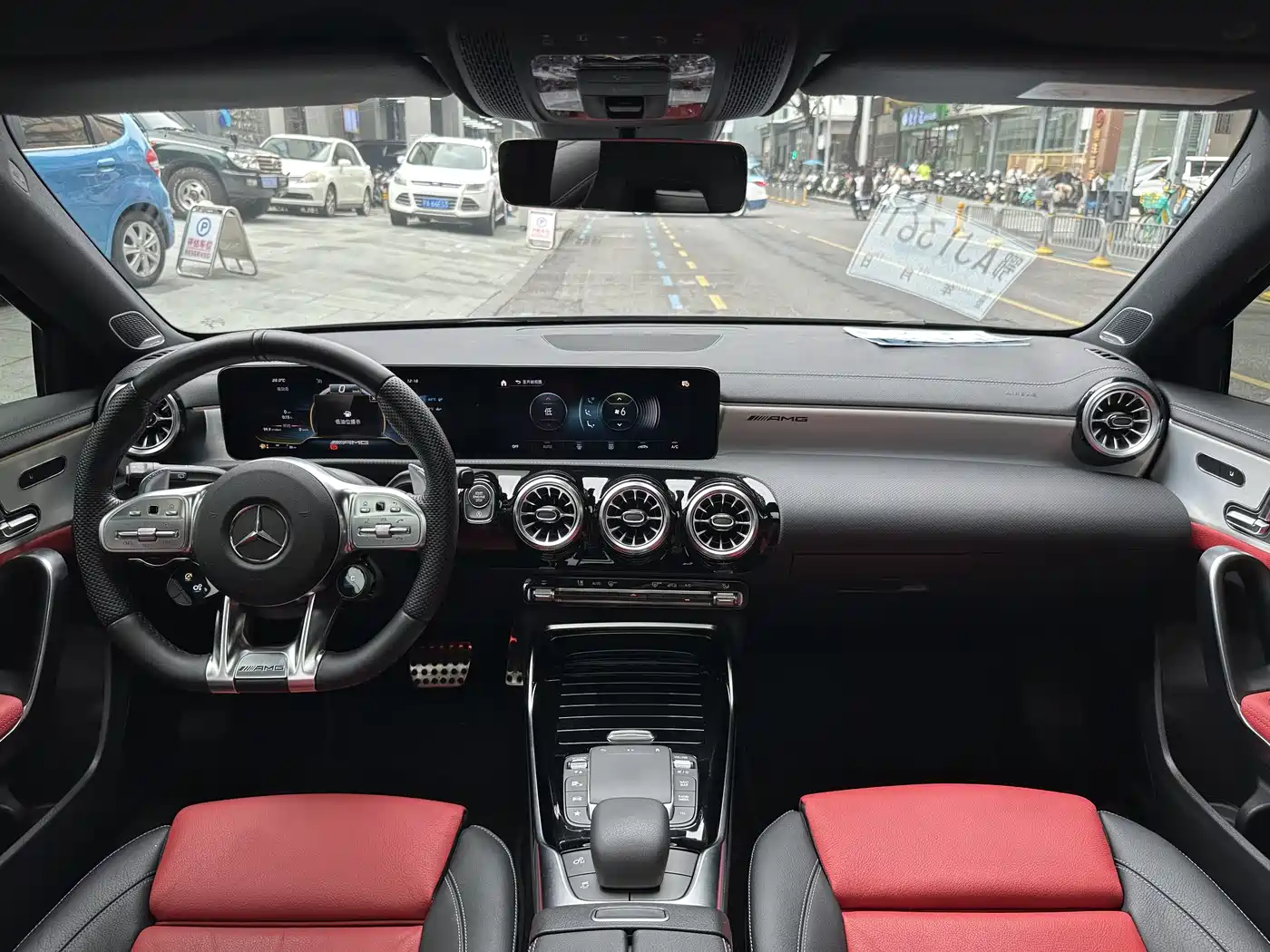 Mercedes-Benz A-Class AMG (Import) 2023 AMG A 35 4MATIC фото 8