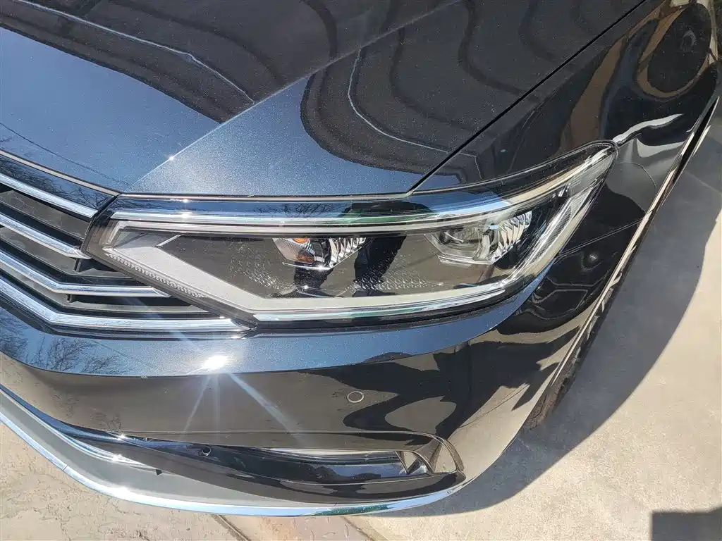 Volkswagen Magotan 2020 330TSI DSG Luxury фото 18