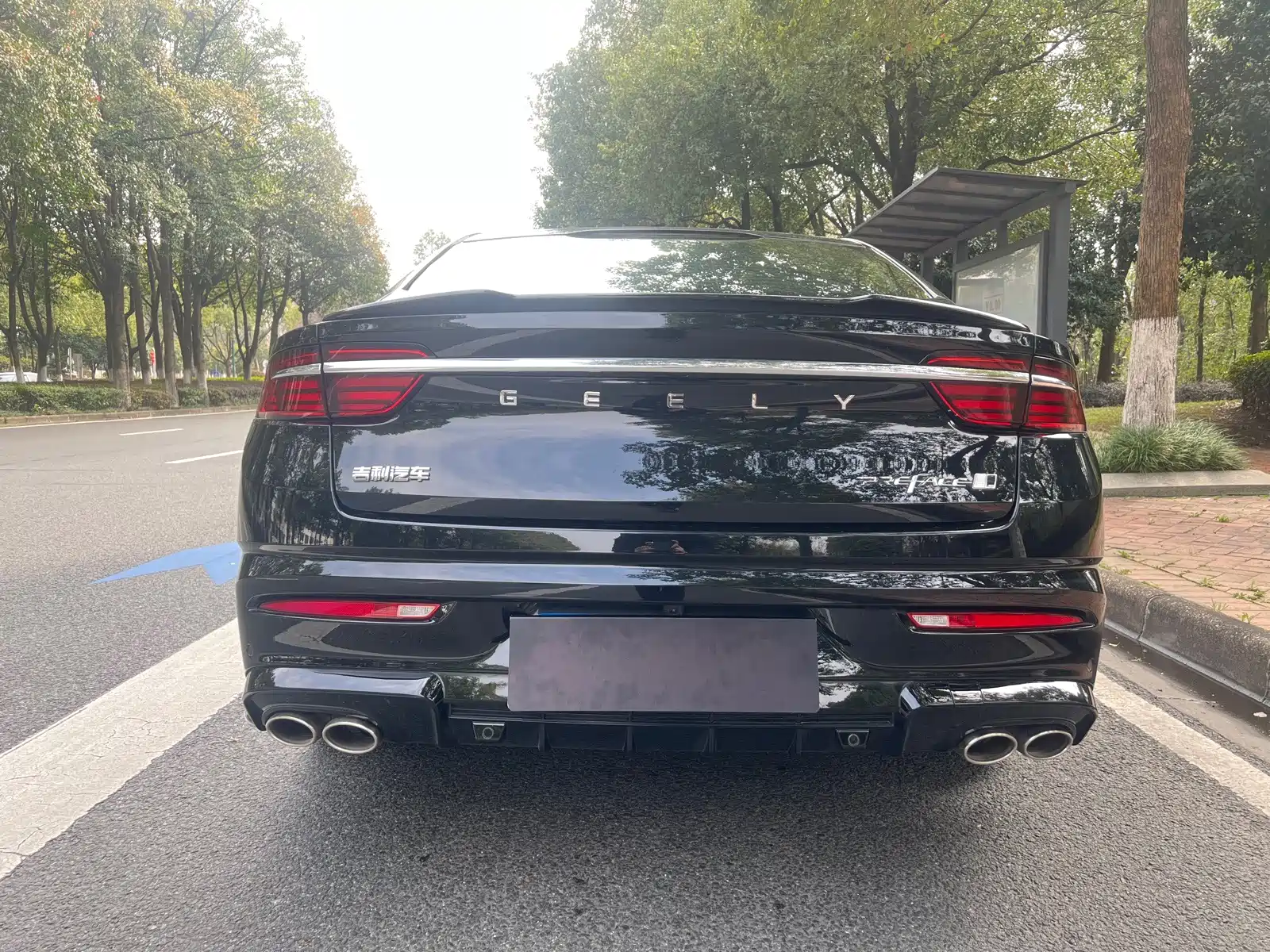 Фото 4 - Geely Preface