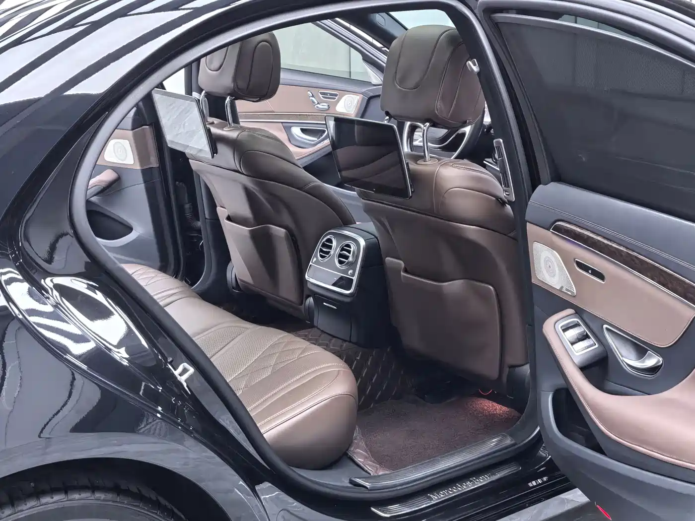Mercedes-Benz S-Class 2016 S 320 L Luxury фото 9