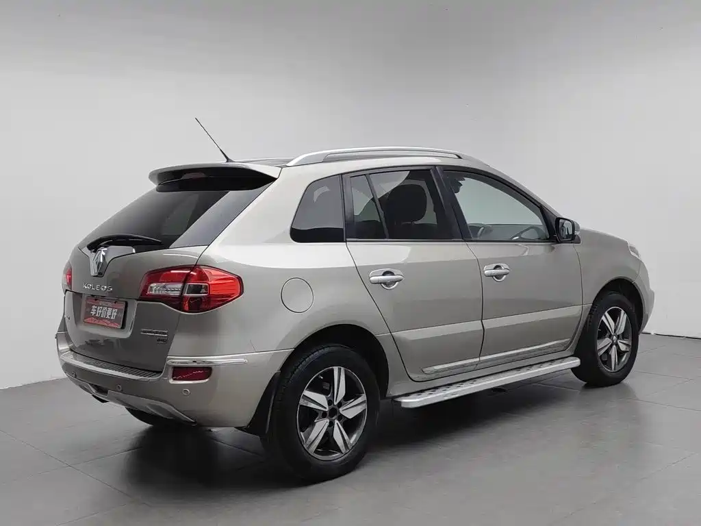 Renault Koleos (Import) 2014 2014 2.5L 4WD Comfort Edition
