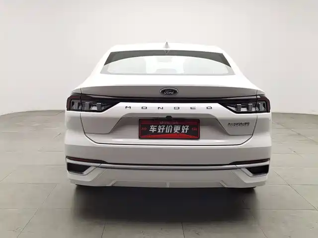 Ford Mondeo 2023 EcoBoost 180 Elegance — фото 4