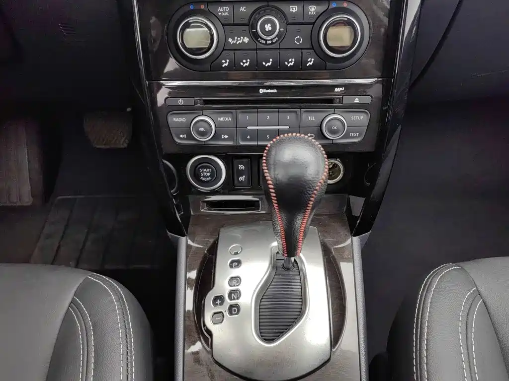 Renault Koleos (Import) 2014 2014 2.5L 4WD Comfort Edition