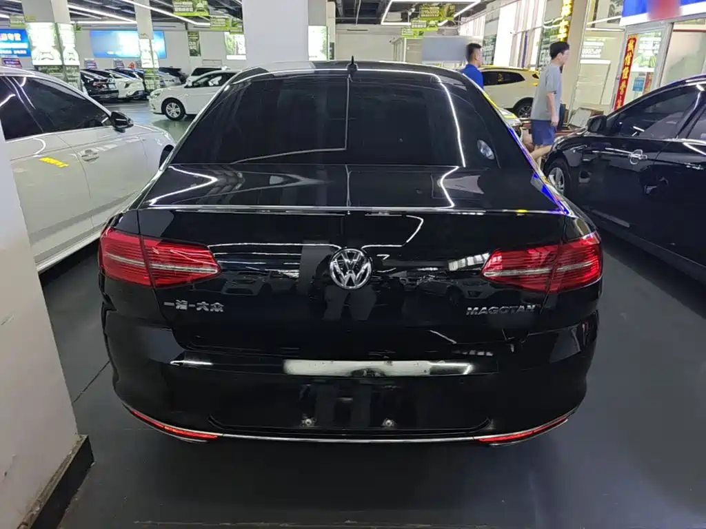 Фото 6 - Volkswagen Magotan