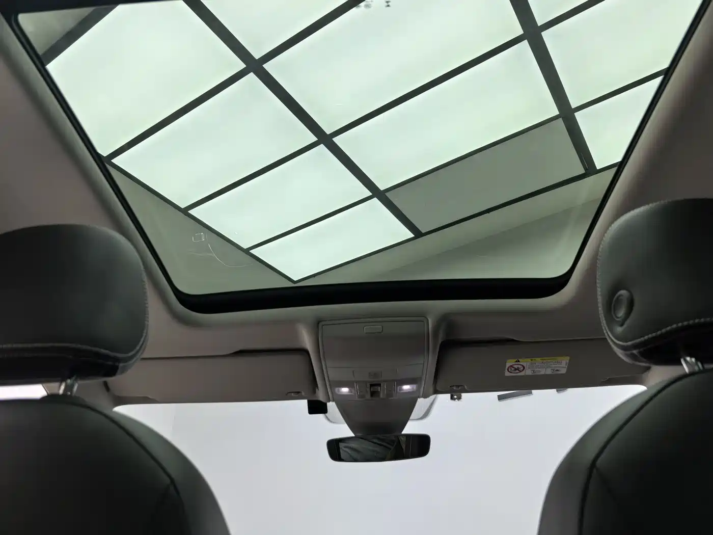 VOLKSWAGEN TIGUAN L NEW ENERGY