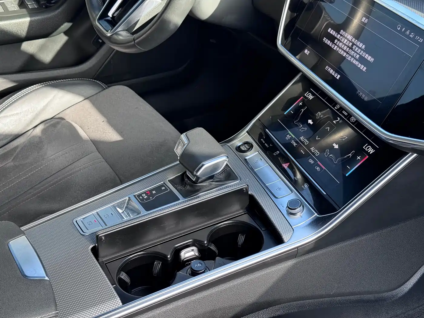 Audi A6L 2023 Facelift 40 TFSI Luxury Elegance фото 16