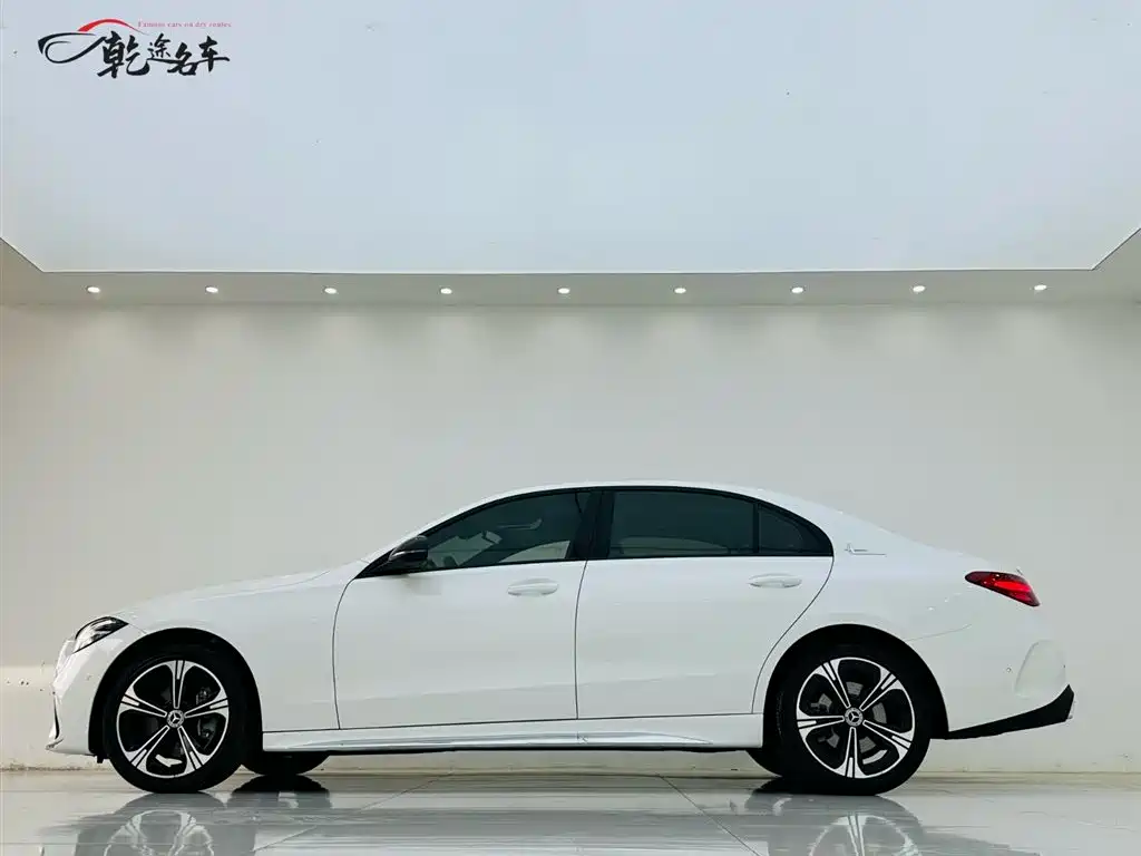 Mercedes-Benz C-Class 2022 C 260 L Night Sport Edition фото 4