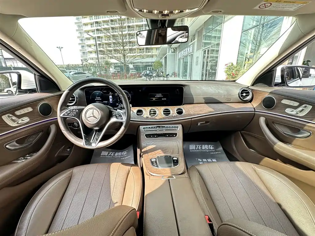 Mercedes-Benz E-Class 2023 E 300 L Fashion фото 15