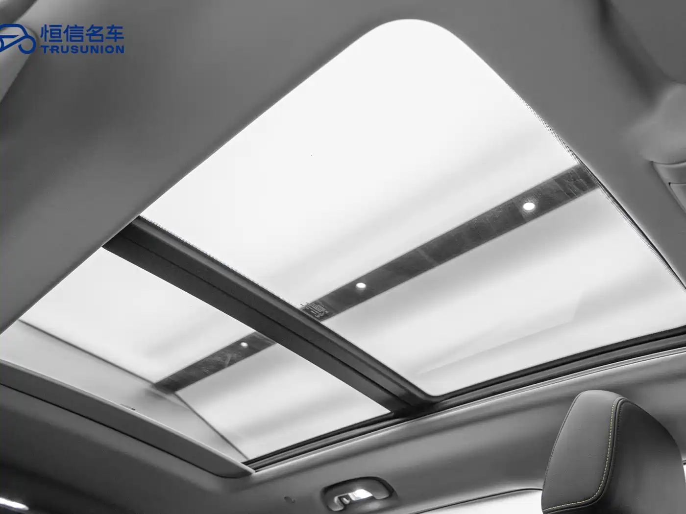 Chevrolet Equinox 2022 535T Control Edition фото 20