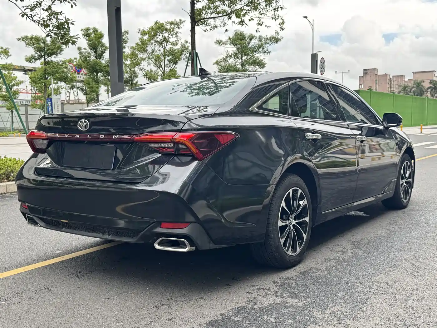 Toyota Avalon 2022 2.0L Luxury Edition фото 6