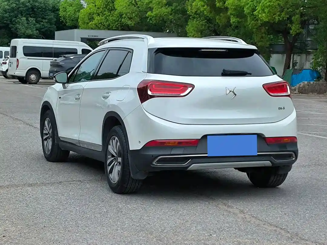 DS 6 2015 2014 1.6T Exclusive Edition THP160