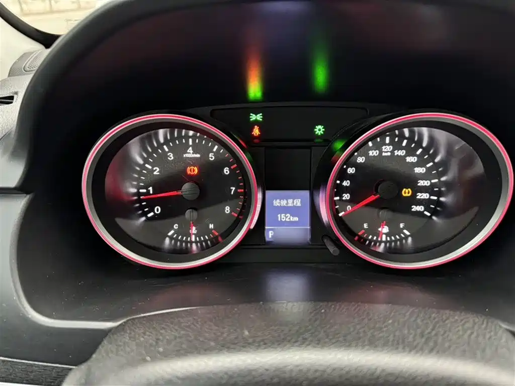 Haval H6 2015 Sport 1.5T Automatic 2WD Premium фото 24