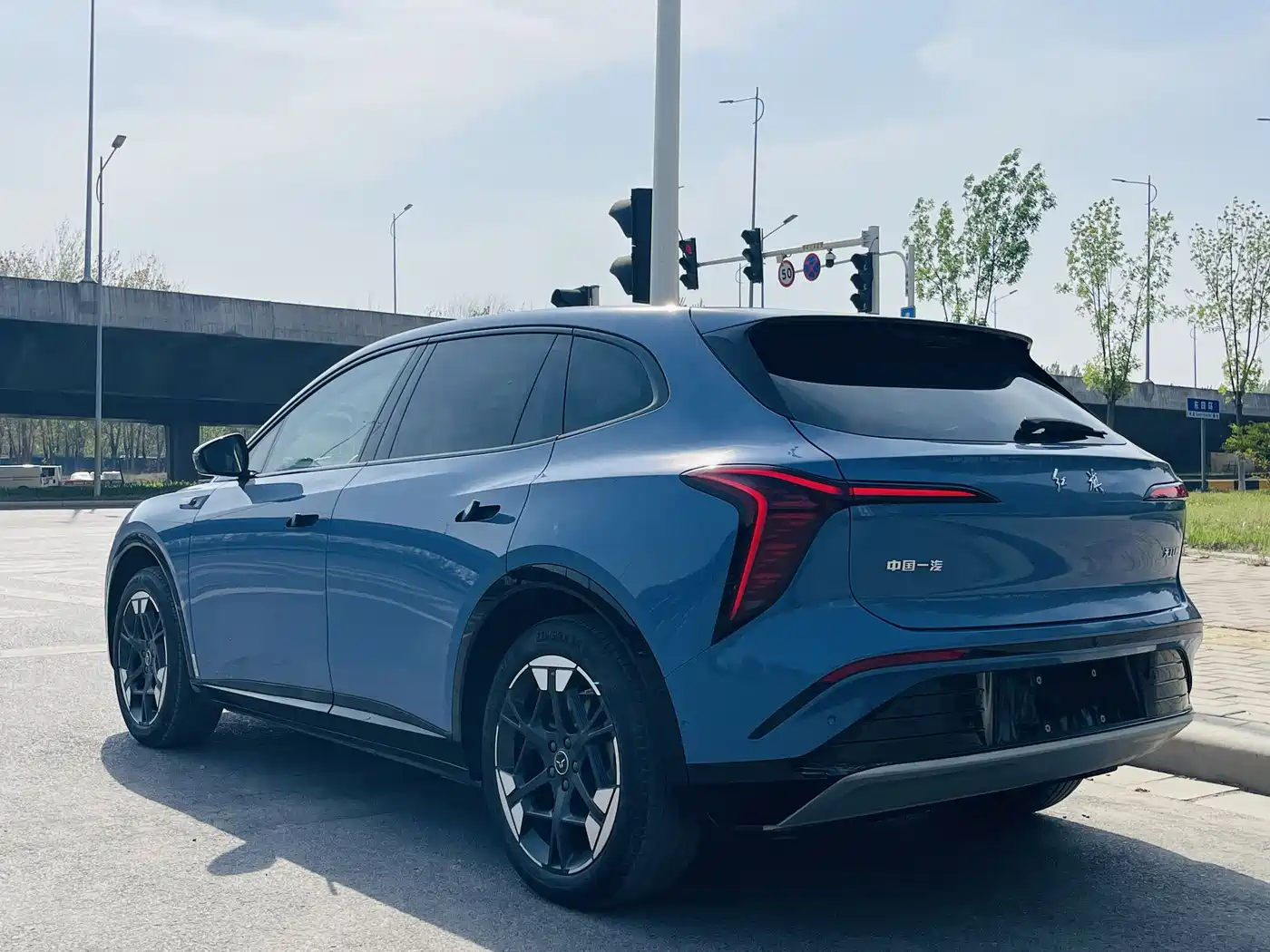 Hongqi HONGQI TIANGONG 06