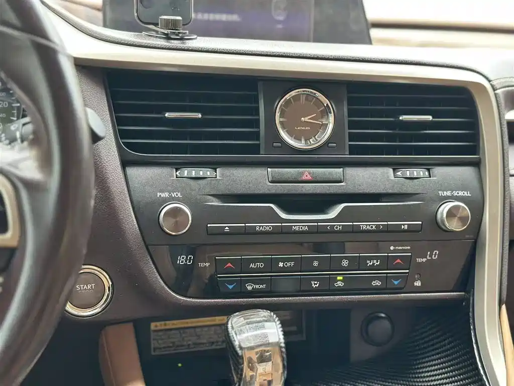 LEXUS RX