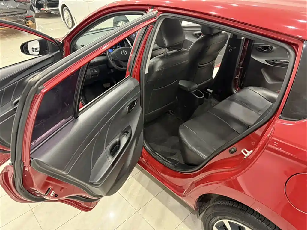 Toyota YARiS L Zhi Xuan 2019 1.5E CVT MeiDong Edition China VI фото 16