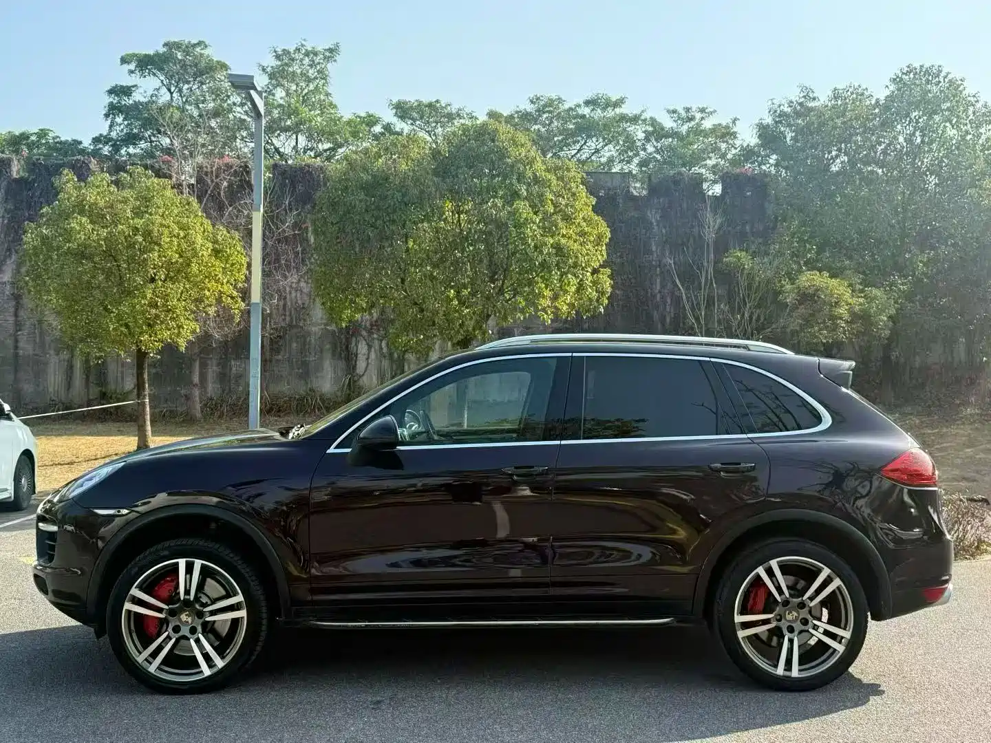 Photo 4 - Porsche Cayenne