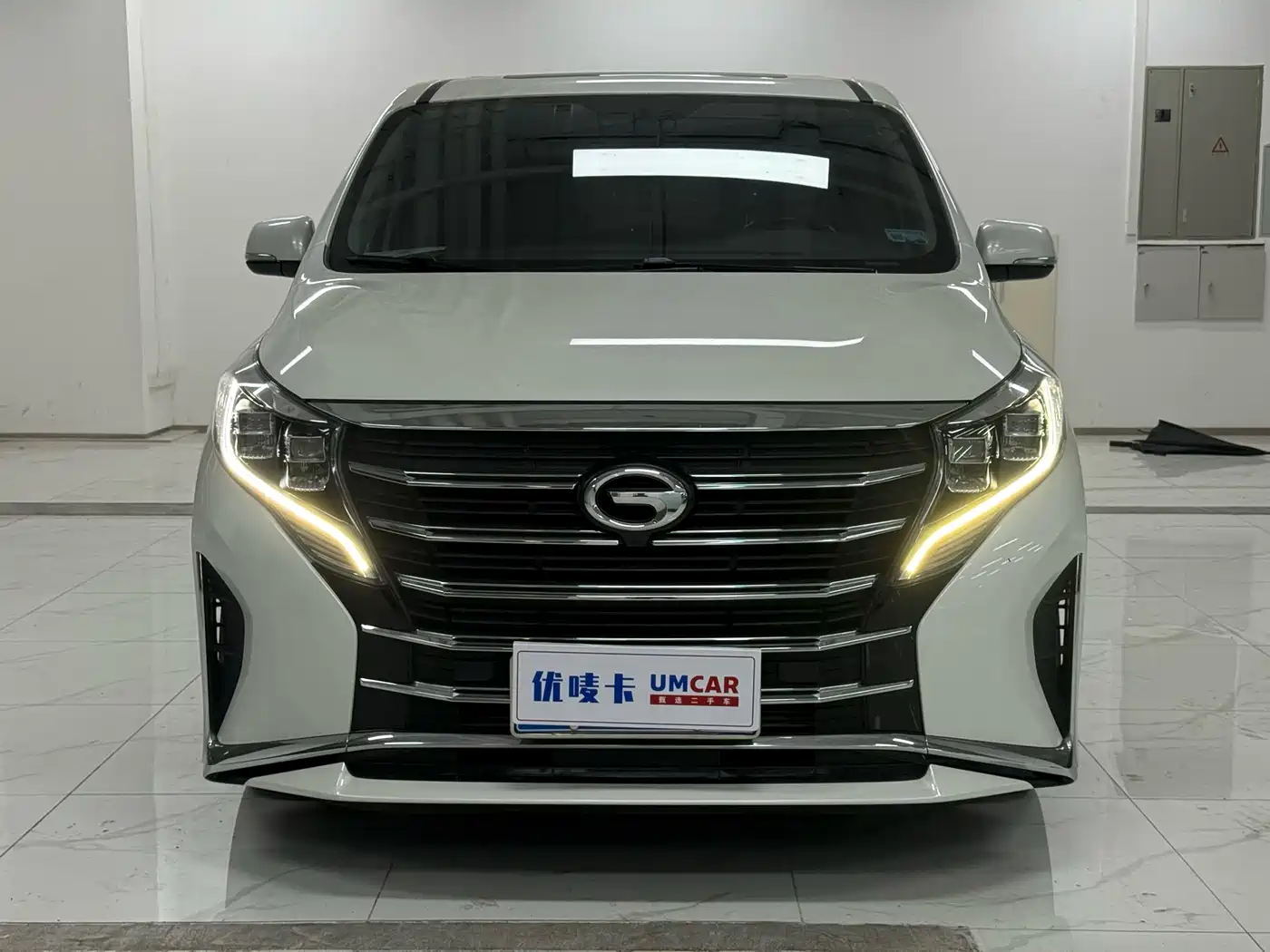 GAC TRUMPCHI M8