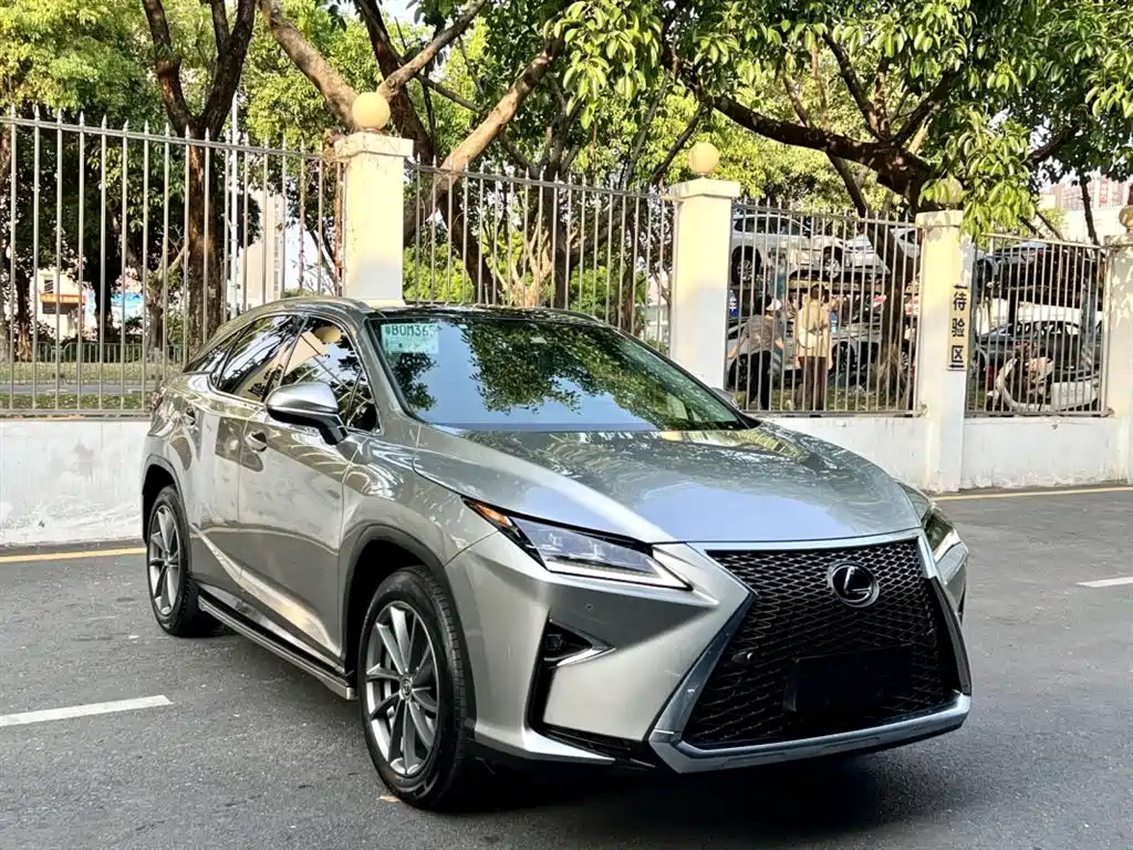 LEXUS RX