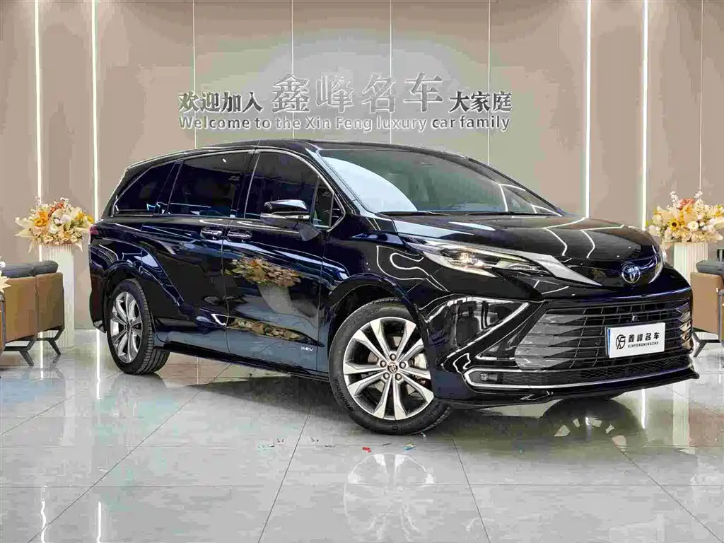 TOYOTA SIENNA