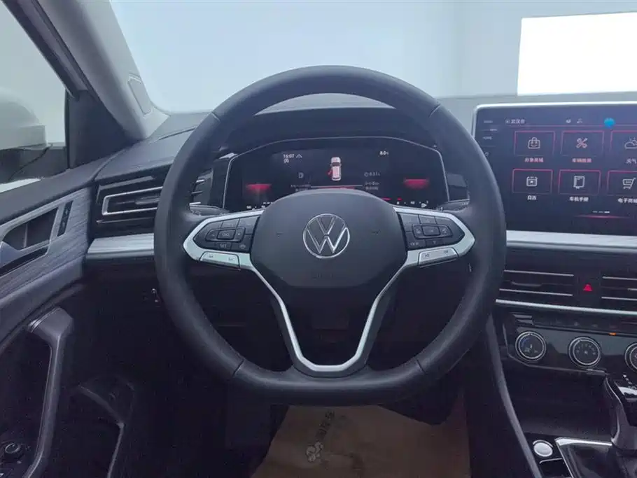 Volkswagen Sagitar 2023 300TSI DSG Surpassing Edition фото 15