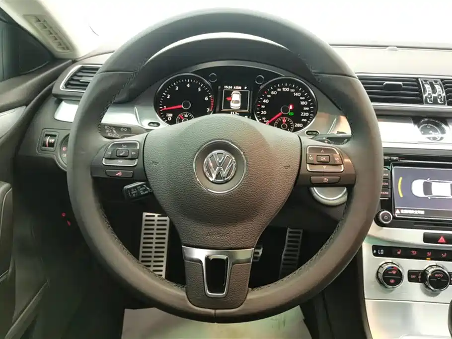 Volkswagen FAW-Volkswagen CC 2016 300TSI 25th Anniversary Edition фото 14