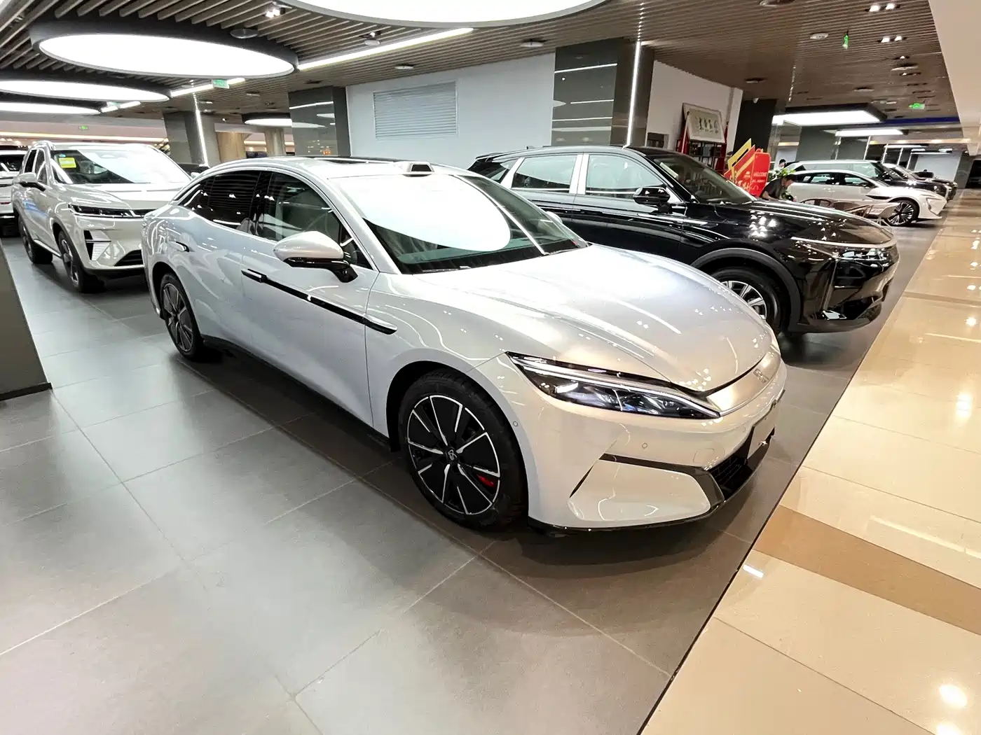 2026 BYD Han L