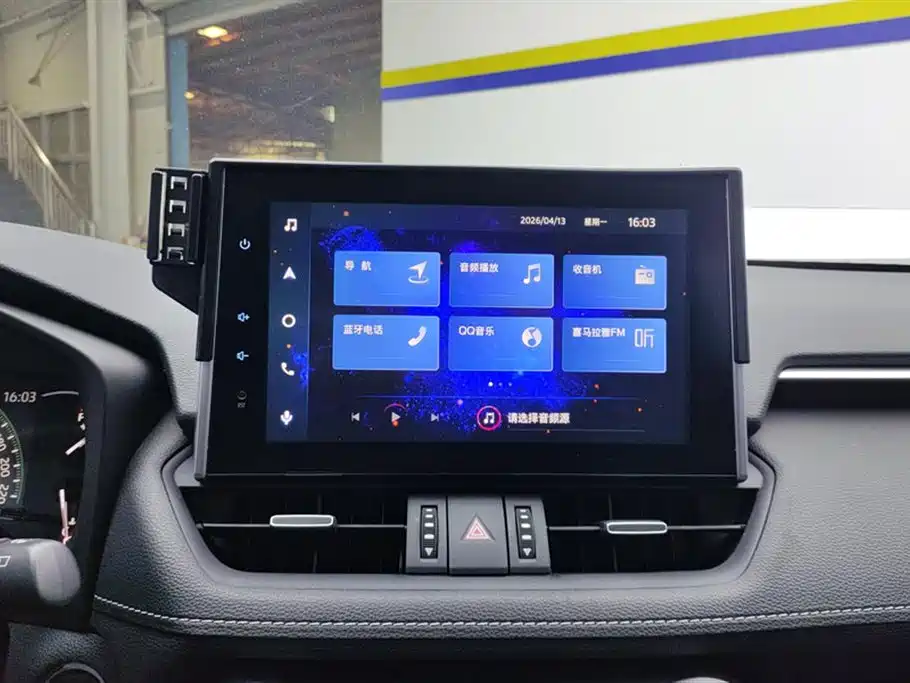 Toyota RAV4 Rongfang 2022 2.0L CVT 2WD Trend Plus Edition фото 13